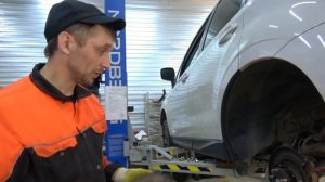 Субару Форестер снова в автосервисе