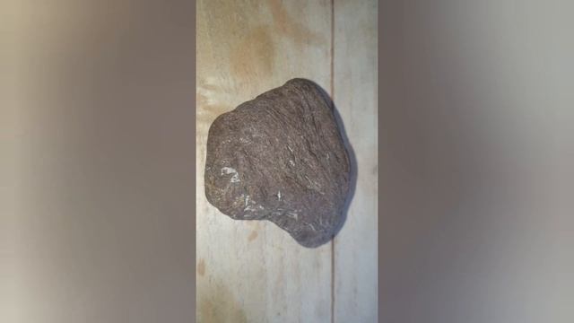 Видеоответ, у меня золотые камни, почему я не миллионер и почему немцы не добывают золото смотреть онлайн