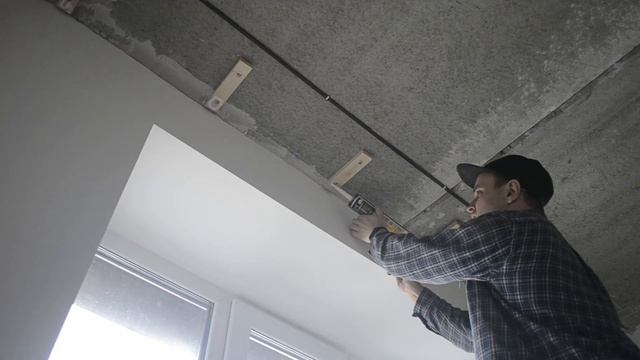 Ниша под карниз своими руками | Как спрятать карниз за натяжным потолком.