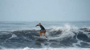 Jack Robinson Free Surfing 10 Waves (Punta Roca, El Salvador)