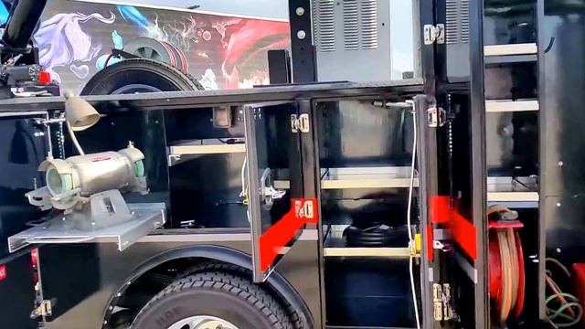 Heritage Industries Refurb Line Bore Truck (2) смотреть онлайн