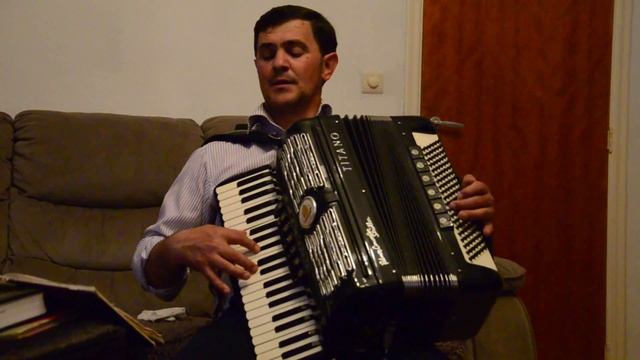 Daniel Dobie CANTARE FRUMOASA смотреть онлайн