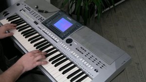 Emmanuelle-Soundtrack by Pierre Bachelet cover Yamaha psr-s700