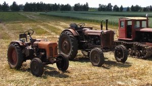 Что отличало "ДТ-14" от первых серийных тракторов СССР?