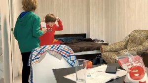 БУТЫЛКОЙ ПО ГОЛОВЕ 😳 БРАТУ 🚫 не вошедший фрагмент ‼️ Вся серия на ютубе - Юрий Благополучный