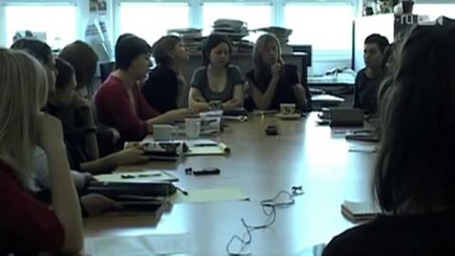 Летучка в журнале VOGUE смотреть онлайн