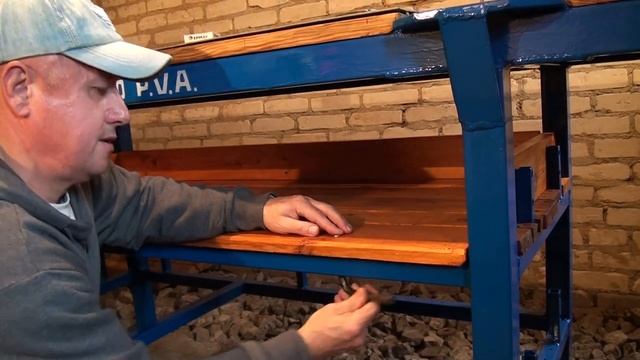 СЛЕСАРНЫЙ СТОЛ В ДОМАШНЮЮ МАСТЕРСКУЮ ! смотреть онлайн