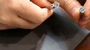 Cubic Zirconia VS Diamond | How to Tell if a Diamond is Real