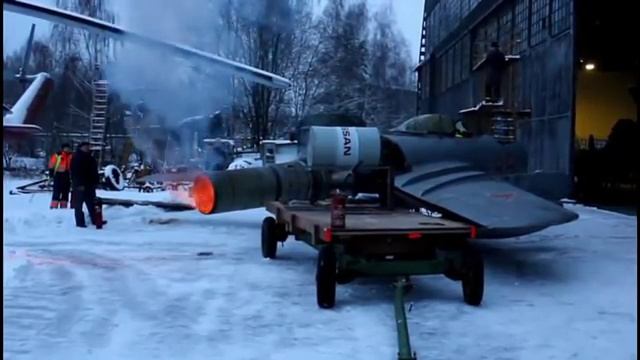 Нашли в ангаре МИГ15 и решили запустить! смотреть онлайн