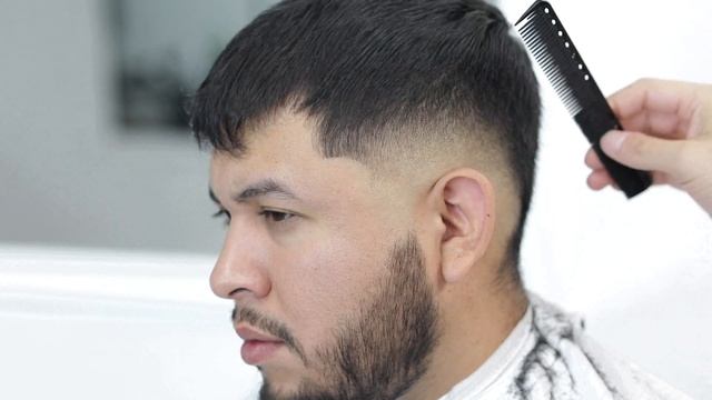 LOW FADE HAIRCUT TUTORIAL! NEW STEPS! MUST SEE. смотреть онлайн