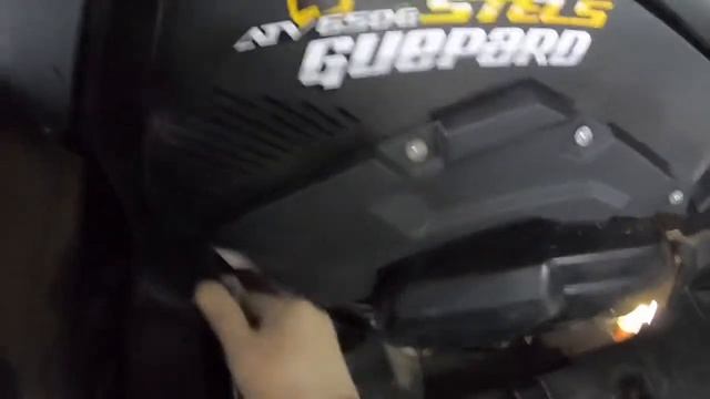 Стелс Гепард. Снятие подножки для замены ремня вариатора. смотреть онлайн
