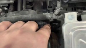 How to remove air filter Mercedes bens cla 200 model 2020