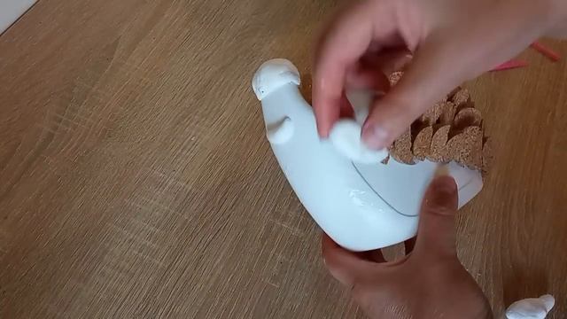 Декор Ежик из пластиковой бутылки смотреть онлайн