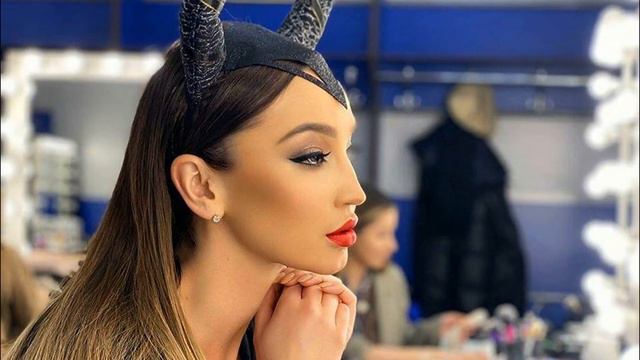 Пиар-директор Бузовой: «Мы дежурили у Оли днем и ночью, потому что она не хотела жить» смотреть онлайн