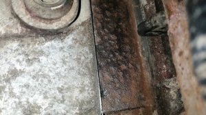 Удалён коррозией номер двигателя.