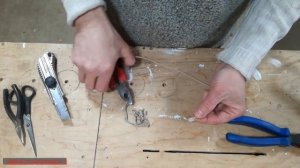 Брудер своими руками. Брудер для цыплят. Монтаж электрики.