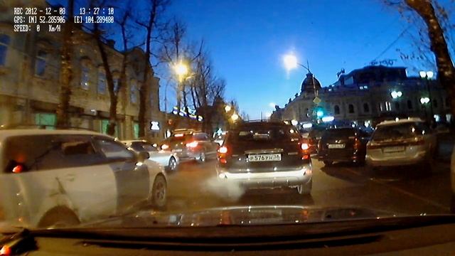 Видеорегистратор Gmini MagicEye FG720 смотреть онлайн