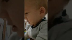 малышу 1 год. 11-12 месяцев. Что умеет наш малыш. Первые слова, звуки и эмоции )))