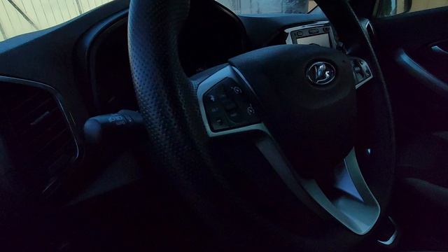 Lada Xray