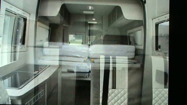 nueva marca que representamos robeta camper