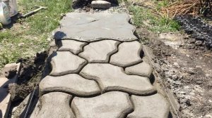 Садовая тропинка на даче своими руками