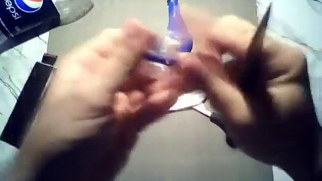 Как сделать мощную секретную рогатку c pepsi и шарика. Оружие для офиса, на улице и дома смотреть онлайн