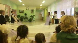 Танец»самая лучшая мама земли»