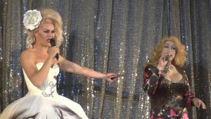 Stella Diva Fox и Сонька Одесская отжигают