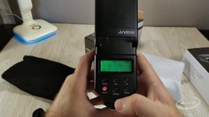 Качественная, бюджетная вспышка от Andoer Speedlite GN40. Модель Andoer L201