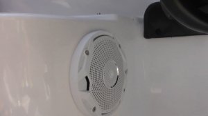 Установка музыки на катер PHOENIX 600HT