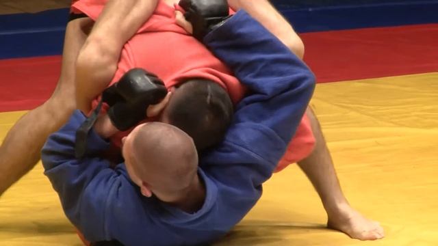 Бой за звание Чемпиона мира по боевому самбо 2012 смотреть онлайн