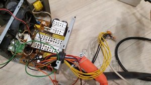 Переделываем аккумуляторный шуруповерт от розетки 220 через блок питания компьютера.