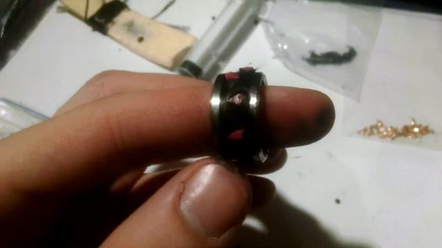 Кольцо ручной работы с карбоном и медью | Omega-41