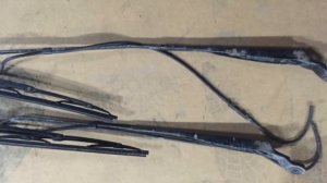 Поводок стеклоочистителя Мерседес Vito W638 A6388202344, A6388202544