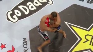 Dan Henderson  vs Rafael Cavalcante - Strikeforce Feijao vs. Henderson - 17 avril 2010