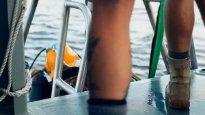 The Scary Job of US Navy Divers Working 610m Deep In The Ocean