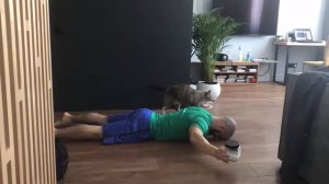 IYTW на полу (озвучено)