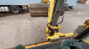 У меня старый/новый ЭП New Holland b115,посмотрим его заморочки и секреты,что вообще за зверь