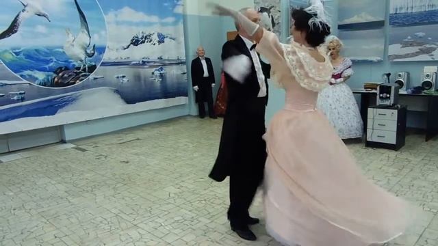 ВАЛЬС “НАТАЛИ“ Выступление в “ КЛУБЕ 100 ЛЕТ“ смотреть онлайн