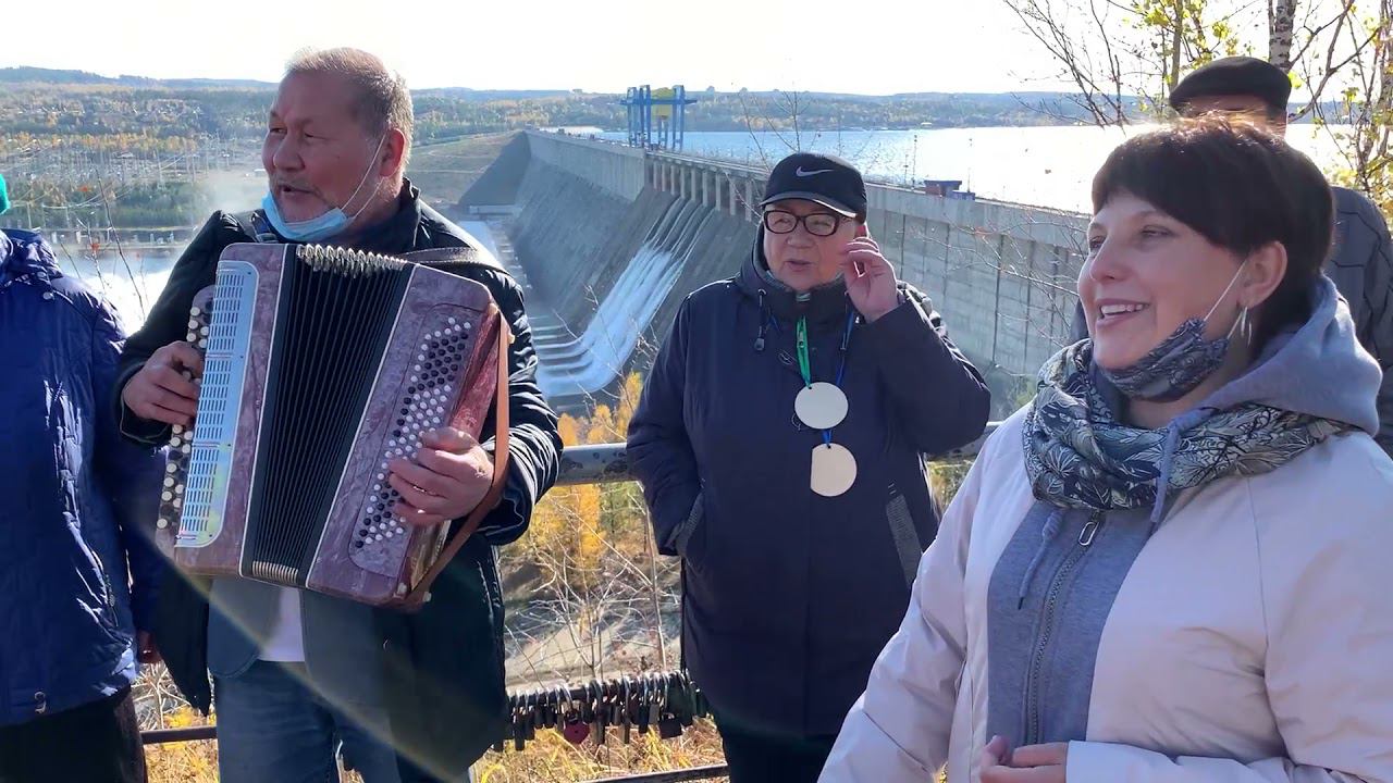 Клуб «Первостроитель», Экскурсия по местам трудовой славы, «Город моей мечты»