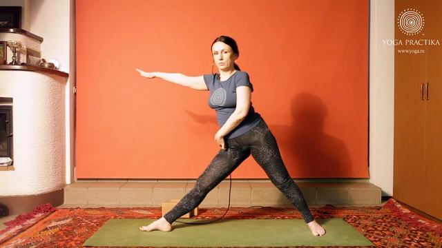 Азбука Йоги (Урок 5 - Уттхита Триконасана) смотреть онлайн