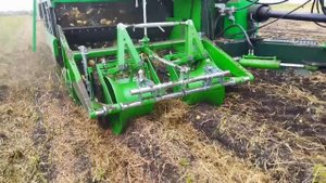 В Ульяновской области запущен картофелеуборочный комбайн Колнаг Spirit 6200, видео.mp4