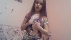 Что же делают девочки когда остаются дома одни???