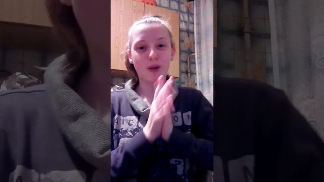 Даю советы,что можно подарить подруге на день рождения!?????