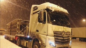 Снежный плен на Урале, решил не рисковать… #снегнаурале #негабаритика