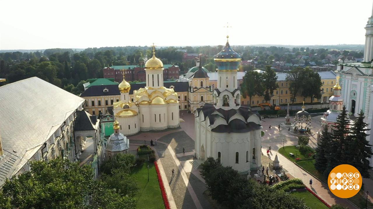 Сергиева лавра видео. Троице-Сергиева Лавра. Пятиярусная колокольня в Троицко-Сергиевской Лавре в Загорске.