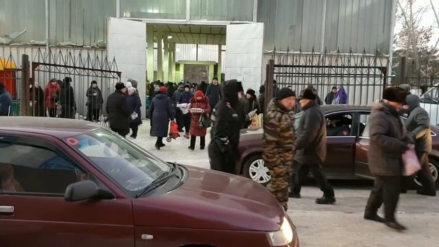 ДЕШЕВЫЕ продукты на Сельскохозяйственной Ярмарке, ЦЕНЫ и стоит ли посещать?
