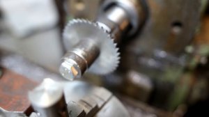 раздиратель дырок / расточная борштанга / балеринка / распердоливатель