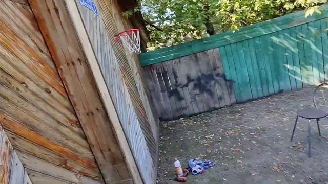 Купил пиломатериал с хитростью. Ремонт машины. Поклейка обоев . смотреть онлайн