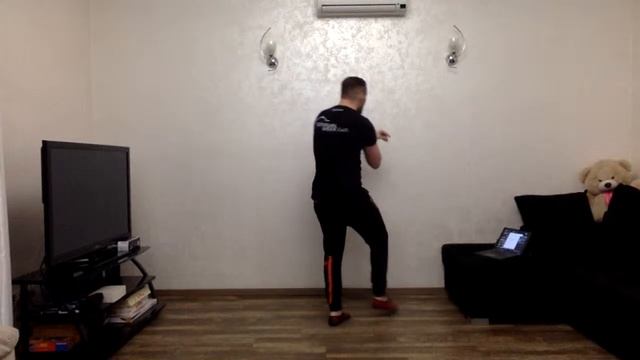 Bachata Footwork by Alex Nechayev смотреть онлайн